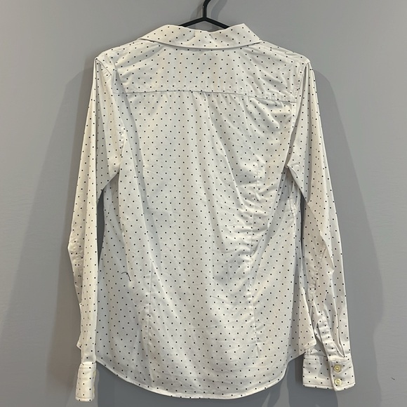 Banana Republic non iron dress shirt. - Picture 2 of 3